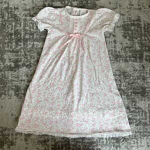 Vintage Moonbeam Pink And White 0-12 Lbs Nightgown - Made In The U.S.A